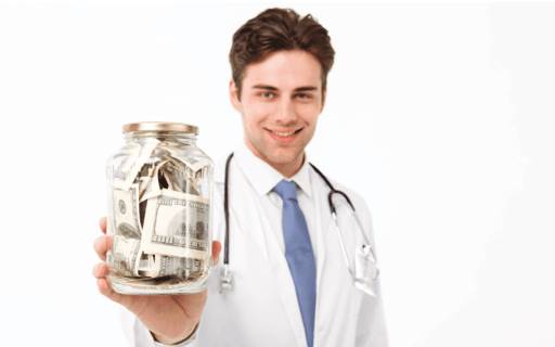 ¿Ser médico especialista en Colombia es un buen negocio?